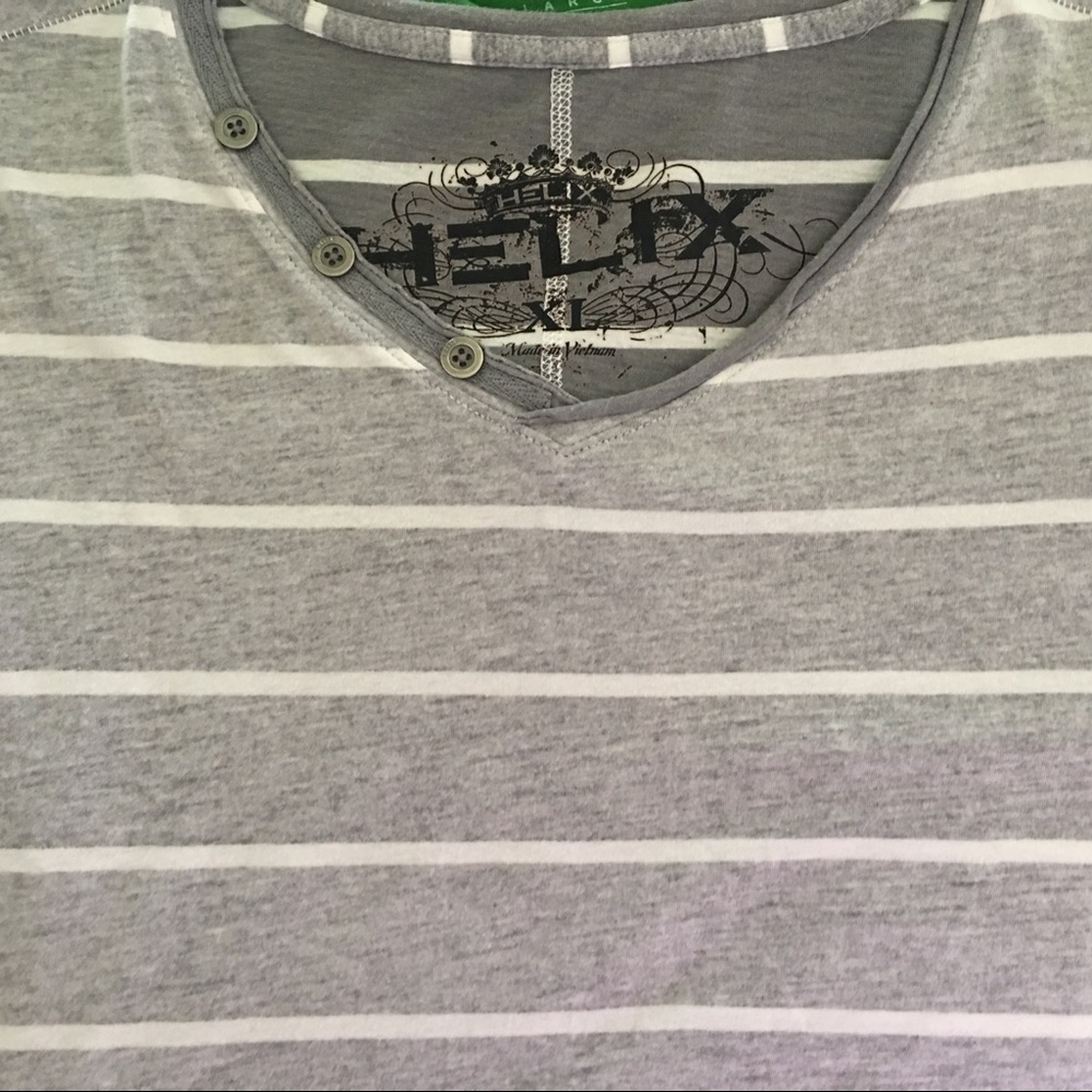 Helix V-Neck Striped Shirt Grey & White Size XL